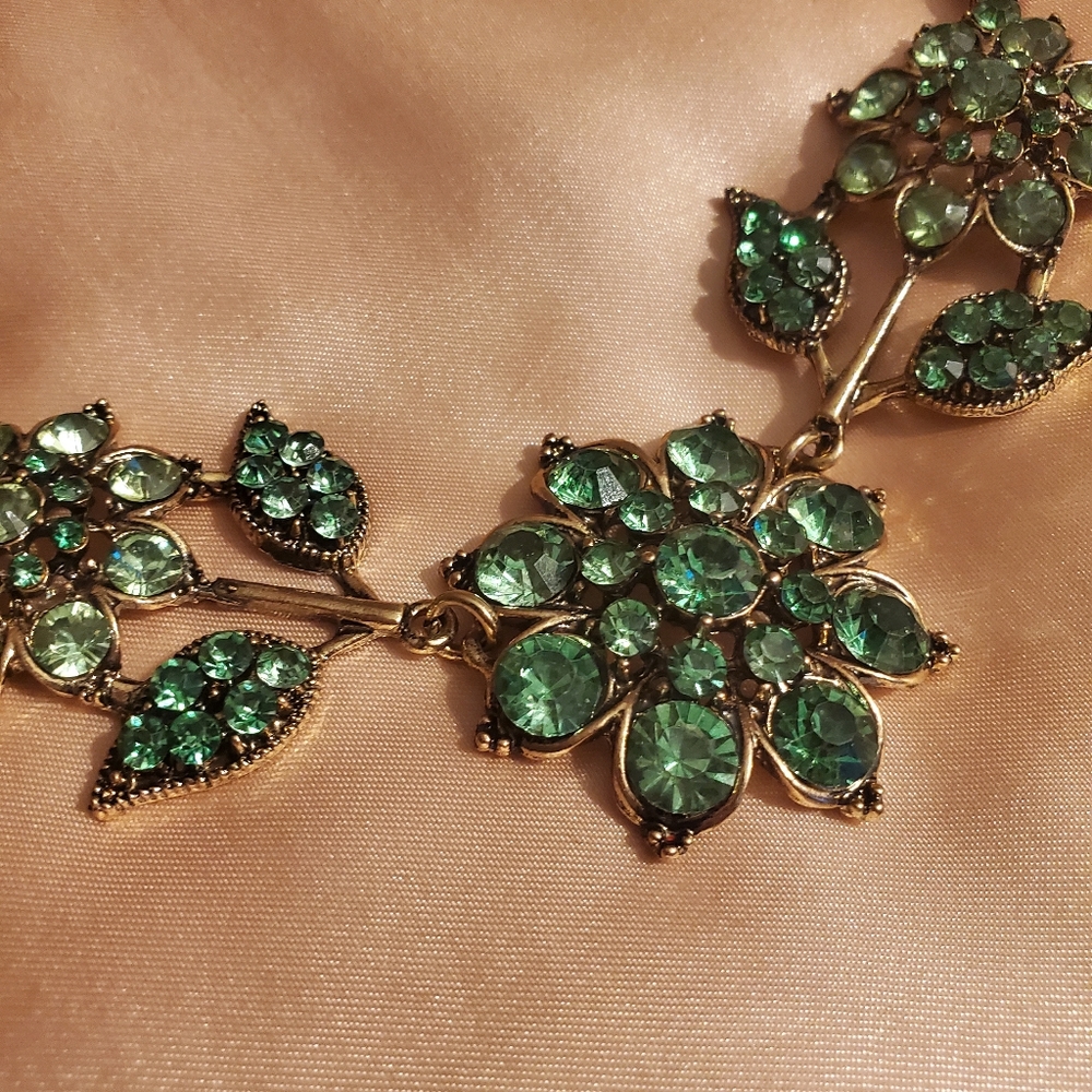Green necklace